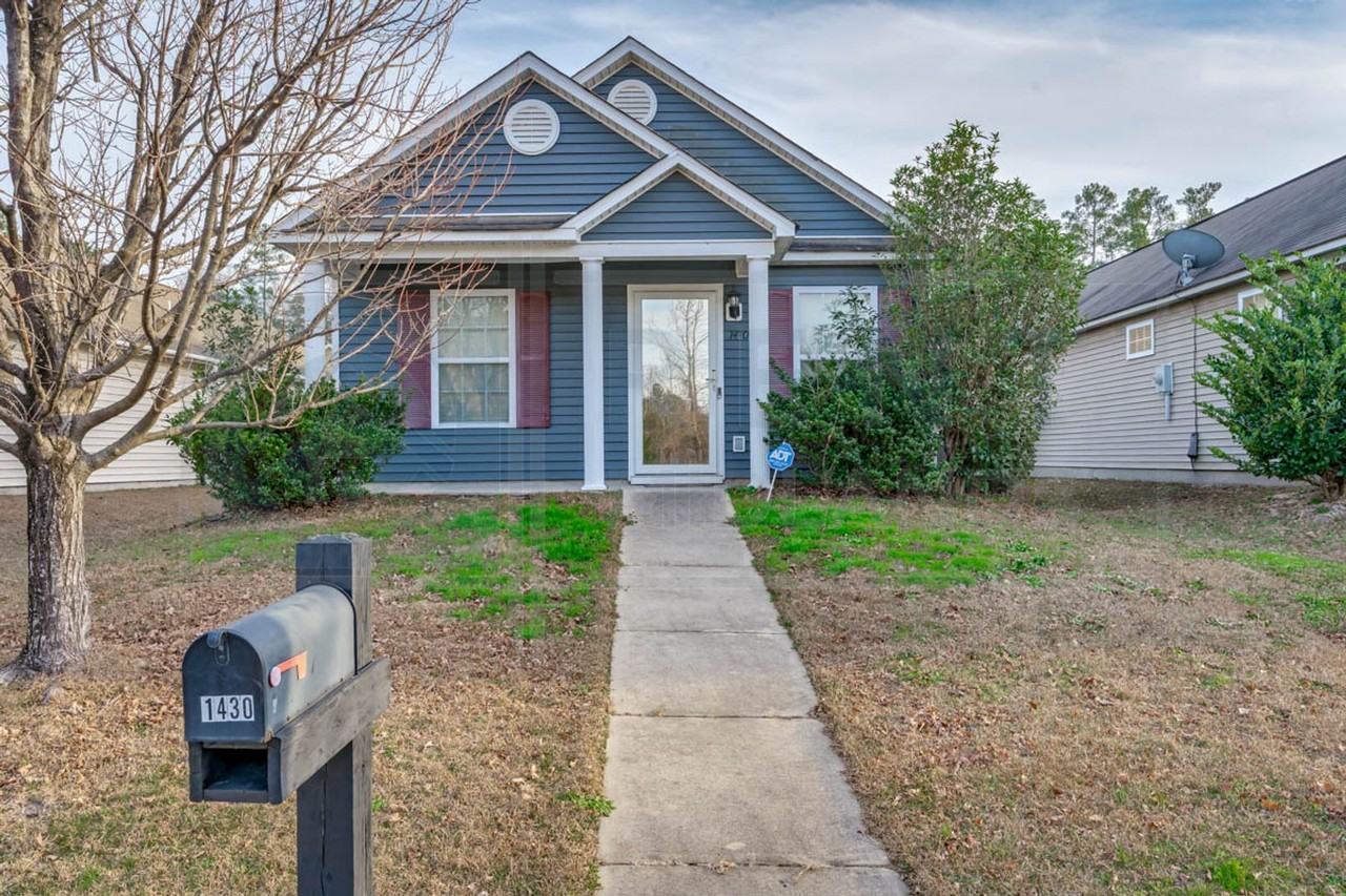 1430 Rabon Farms Ln - Photo 3 of 26