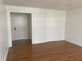 WASHINGTON COMPLEX - Photo 1 of 1