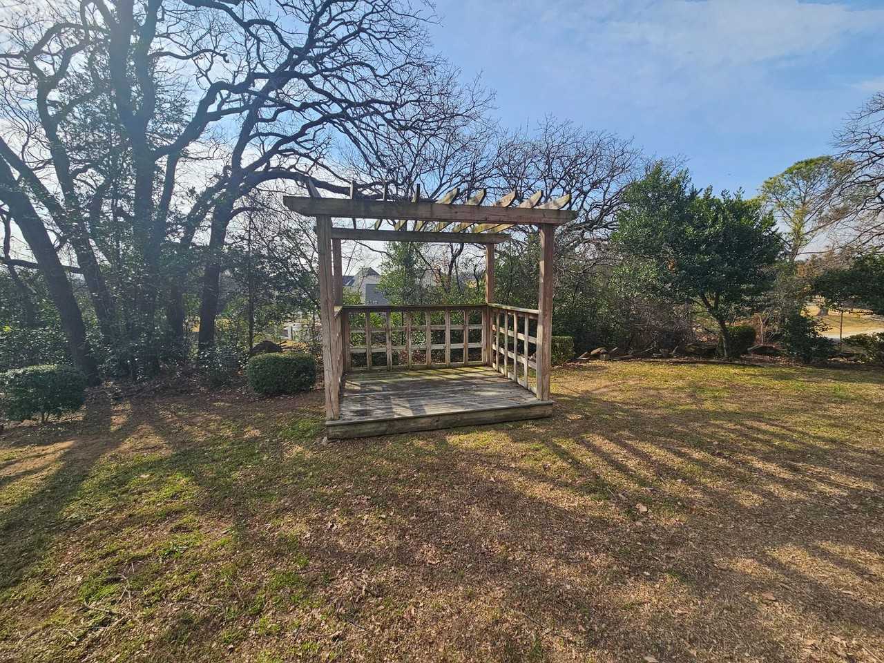 3139 Southlake Park Rd - Photo 6 of 31