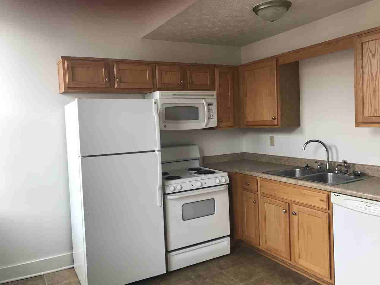 S. 3rd Street, 1009 - Photo 2 of 12