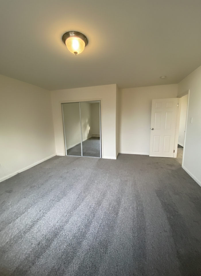 Broadmore Apartments - Photo 7 of 14