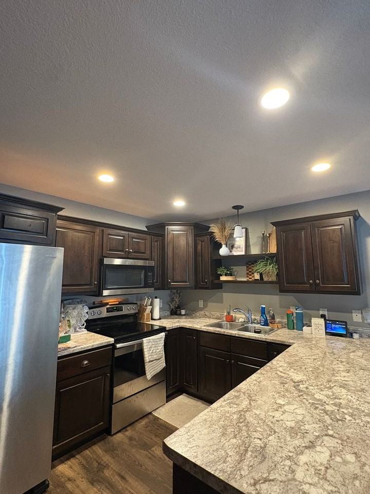 812 Daisy Ln - Photo 5 of 6