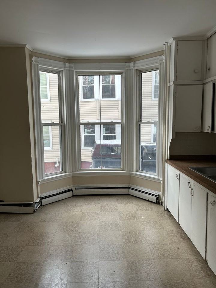 493-497 Cumberland Ave. - Photo 4 of 22