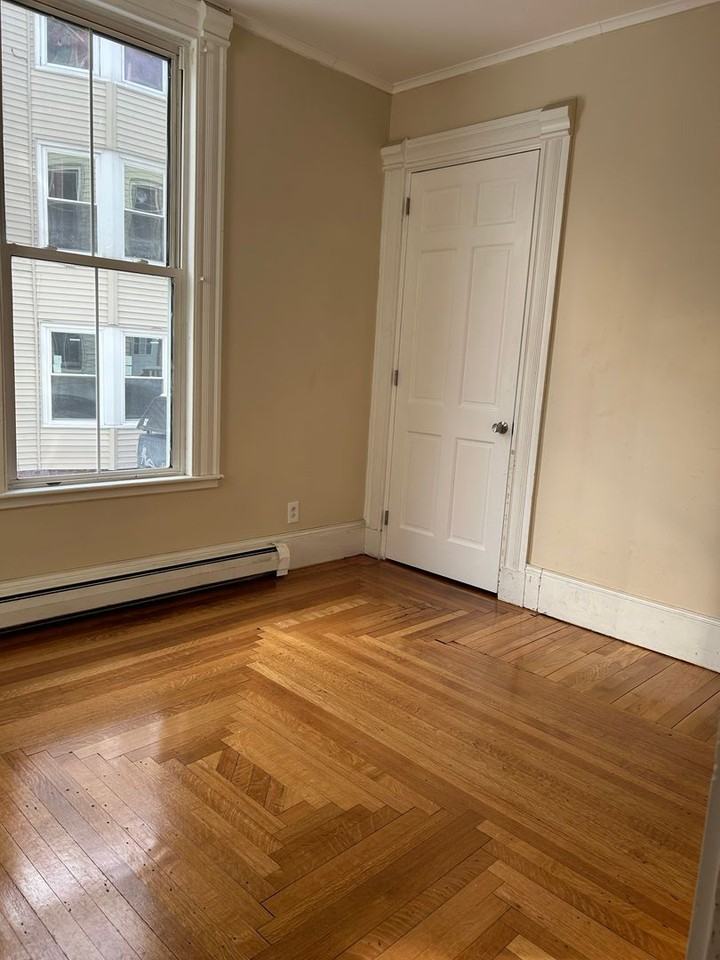 493-497 Cumberland Ave. - Photo 5 of 22