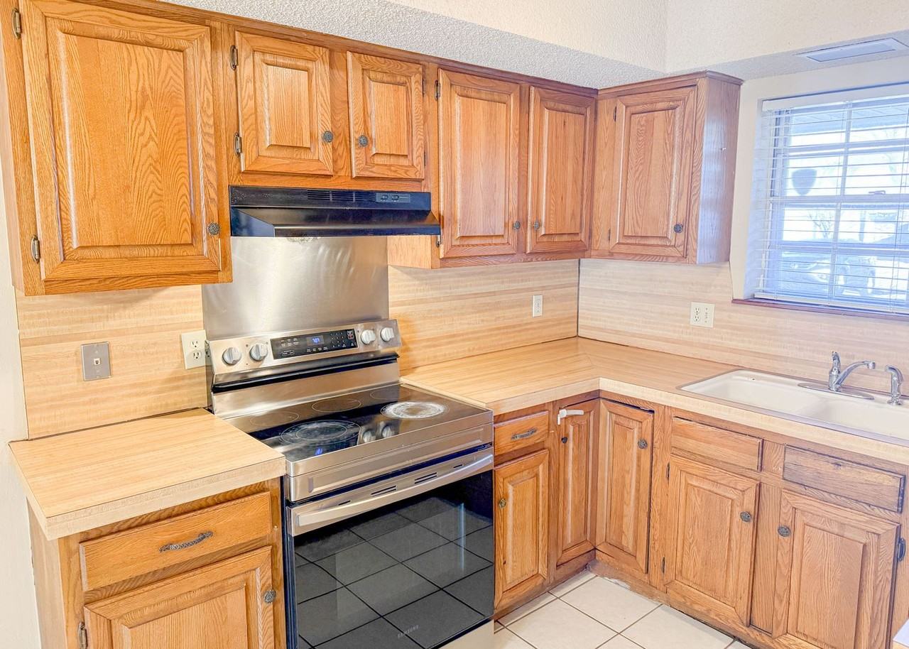 3622 Wynn Cir - Photo 4 of 24