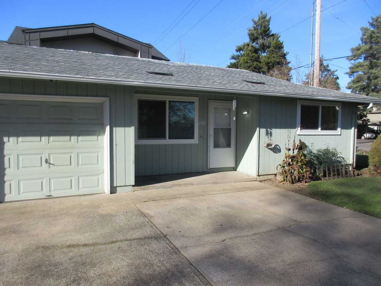 2780 Claxter Rd Ne - Photo 2 of 14