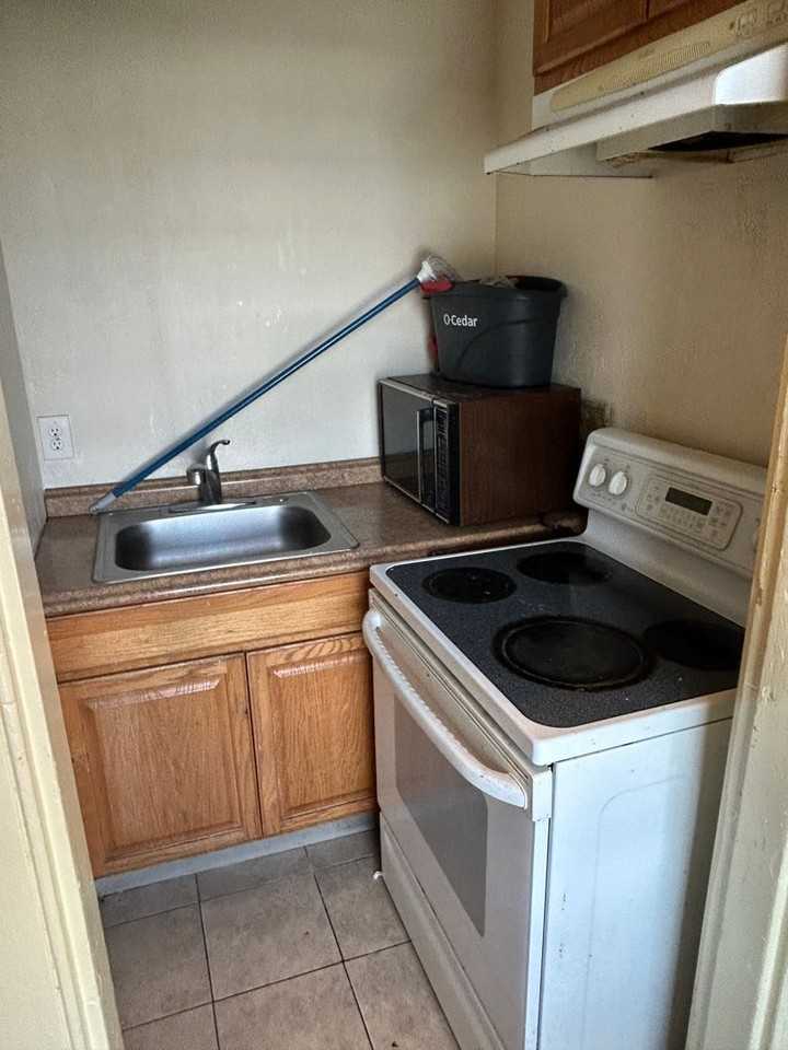 156 Main Street - Photo 2 of 5