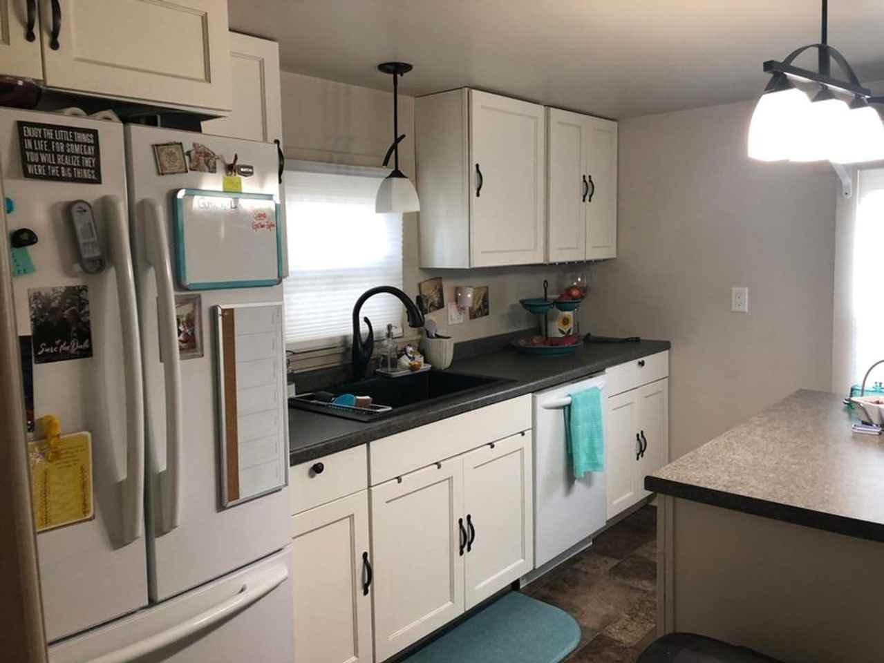 802 3rd Ave Se - Photo 2 of 13