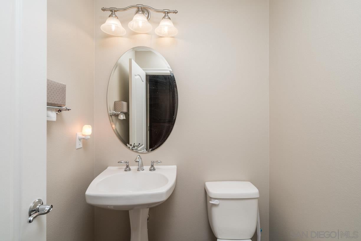 10428 Duxbury Ln #16 - Photo 5 of 21