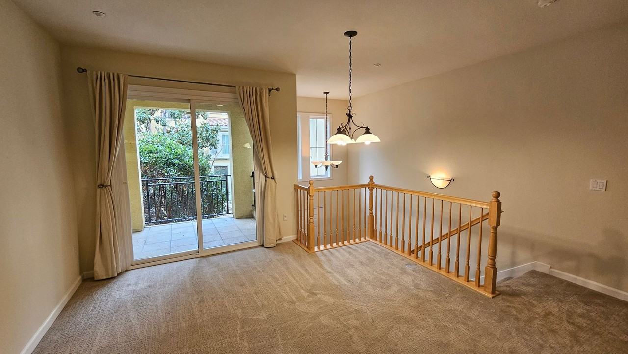 4234 Fitzwilliam St - Photo 2 of 19