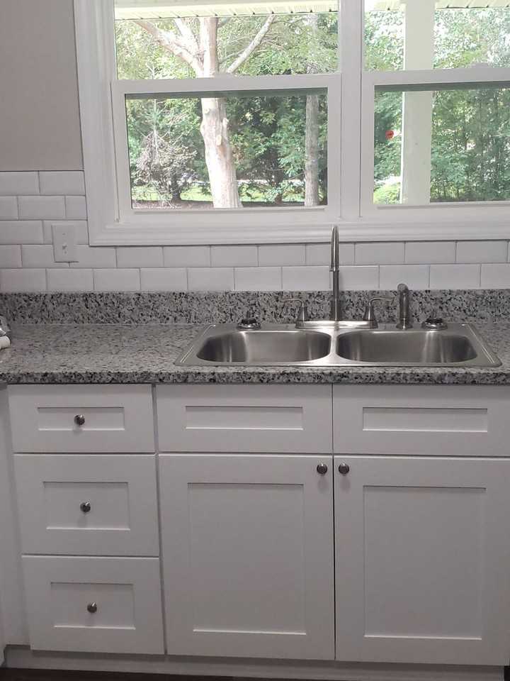 1717 New Hope Rd - Photo 4 of 7