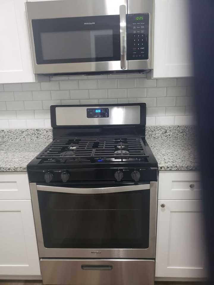 1717 New Hope Rd - Photo 5 of 7