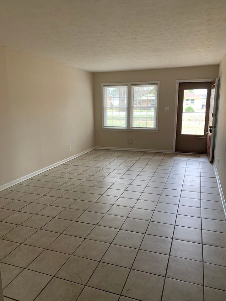 4051 Shipyard Walk - Photo 2 of 19