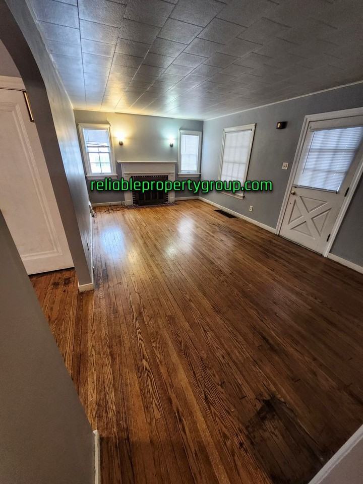 120 E Paulding Rd - Photo 4 of 11