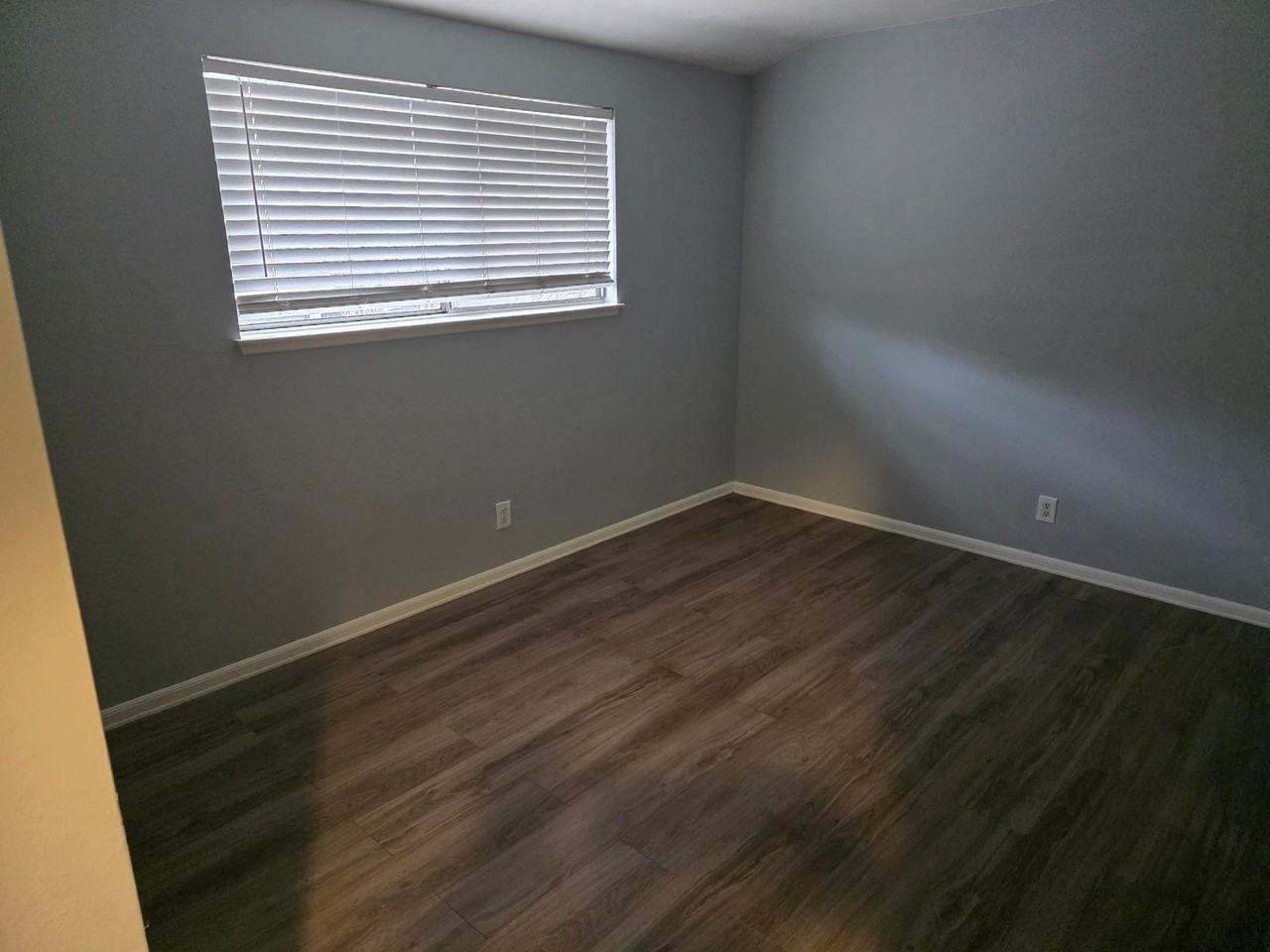 2601 Spinnaker Ave - Photo 6 of 7