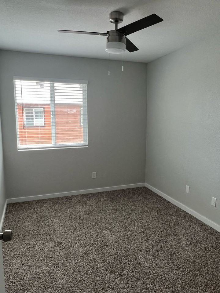 12717 W Amy Dr #2 - Photo 4 of 12