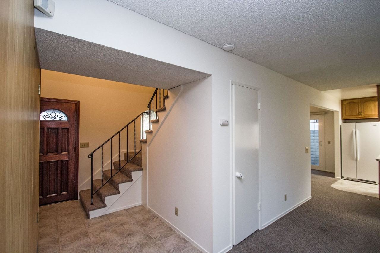 535 Lawnwood Way - Photo 7 of 25