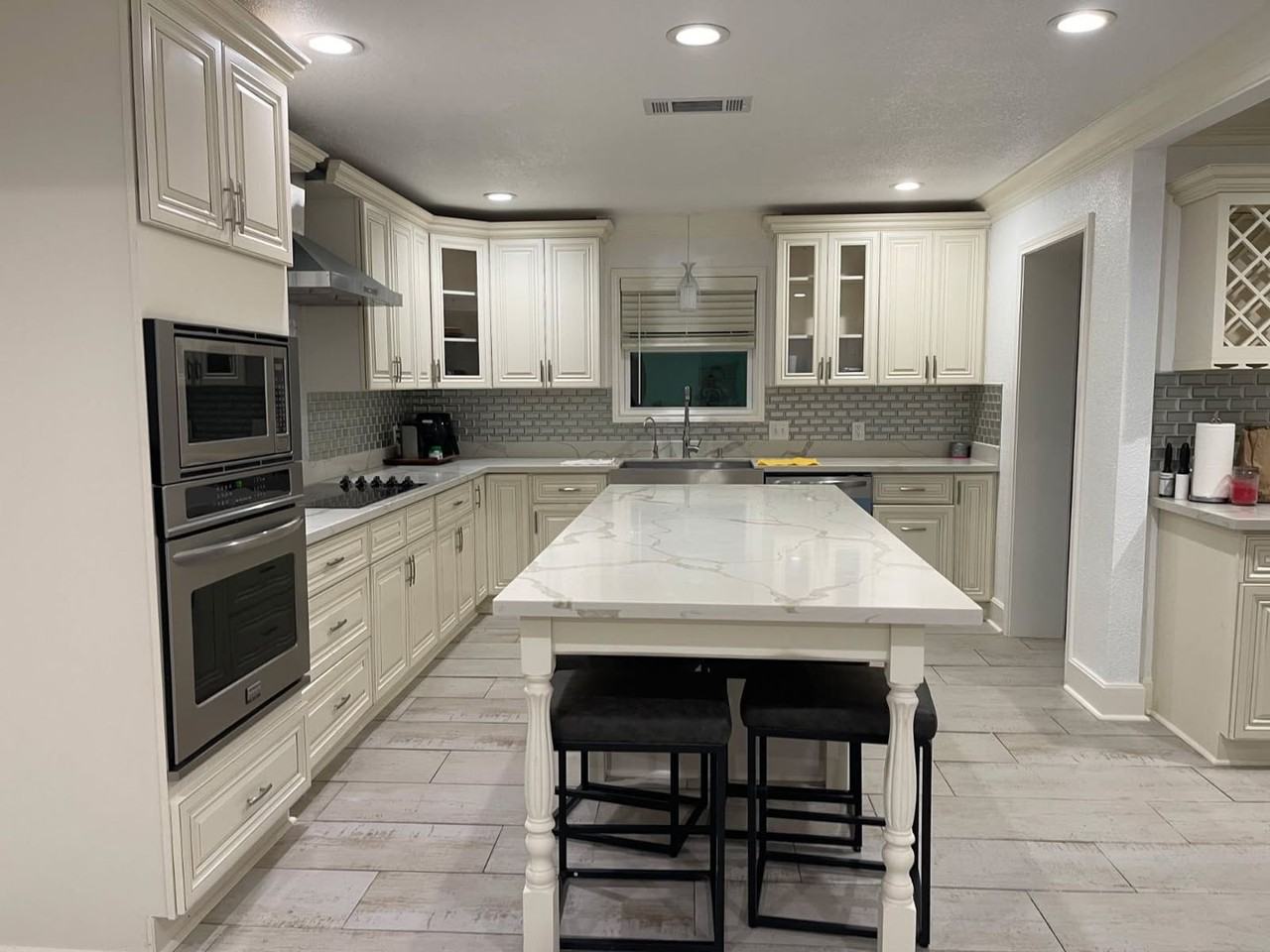 8129 Lemon Tree St - Photo 3 of 24