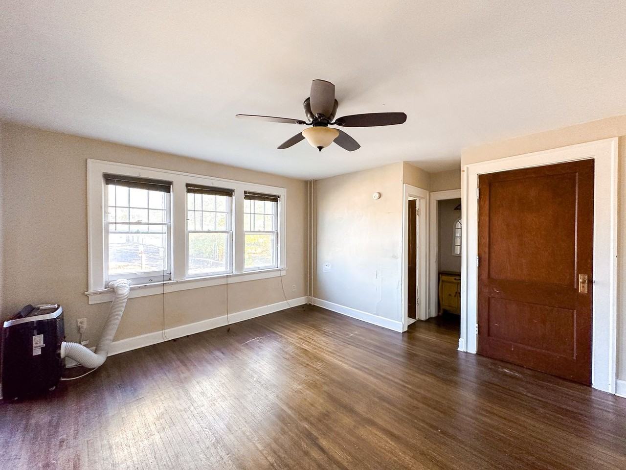 5819 E Washington St #14 - Photo 3 of 8