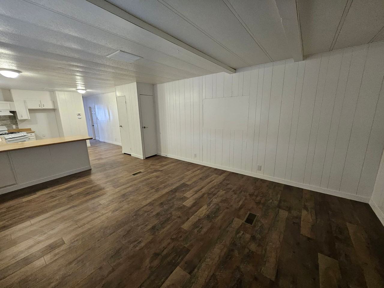 1066 Citrus St - Photo 2 of 13