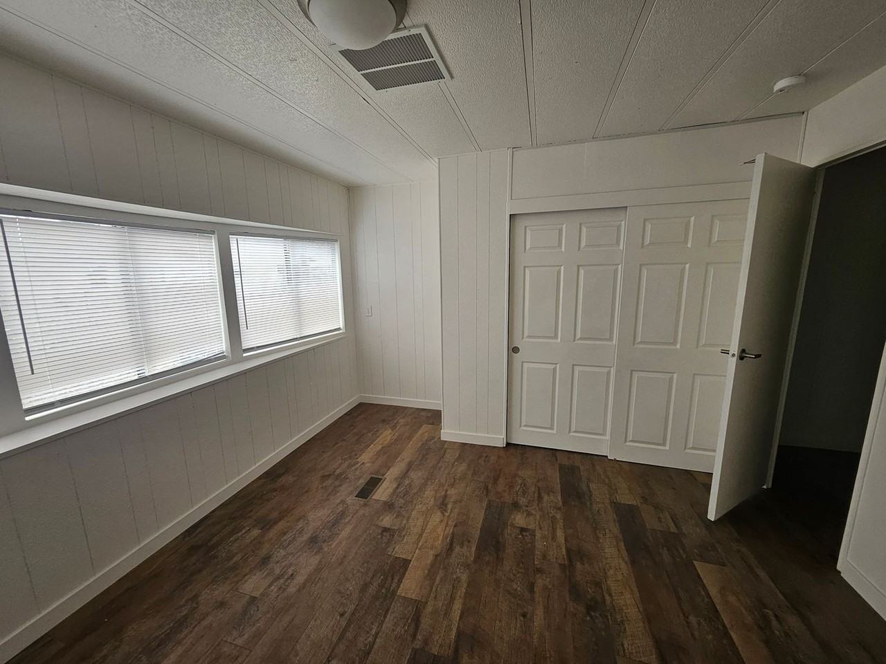 1066 Citrus St - Photo 5 of 13