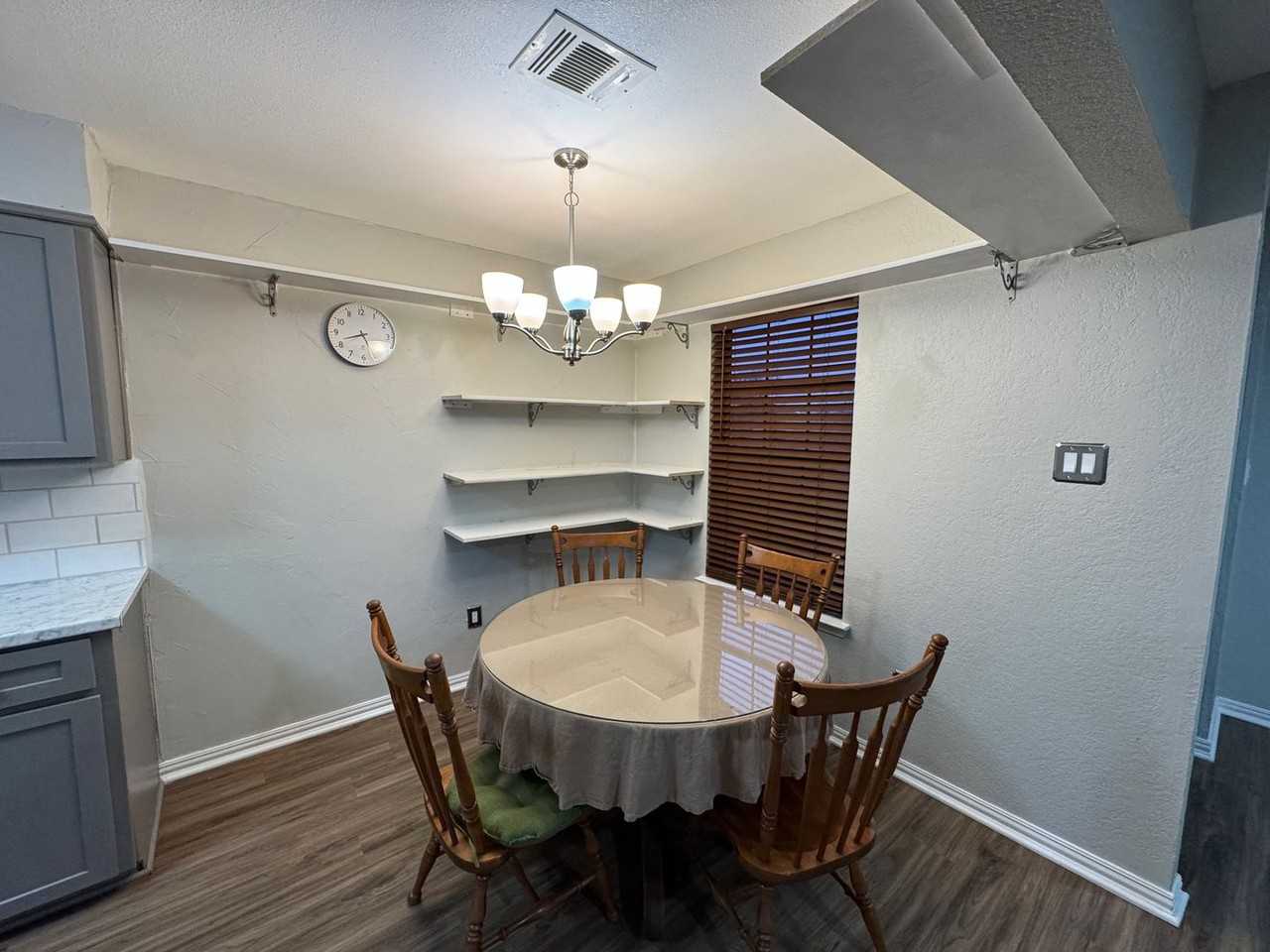 257 Brettwood - Photo 6 of 14