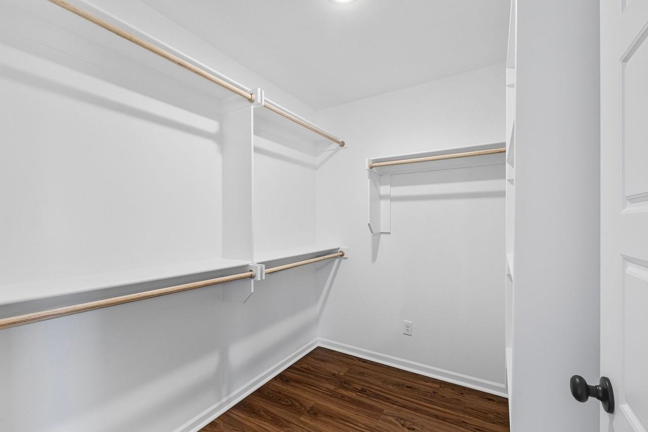 129 Sw Vicki St - Photo 7 of 20