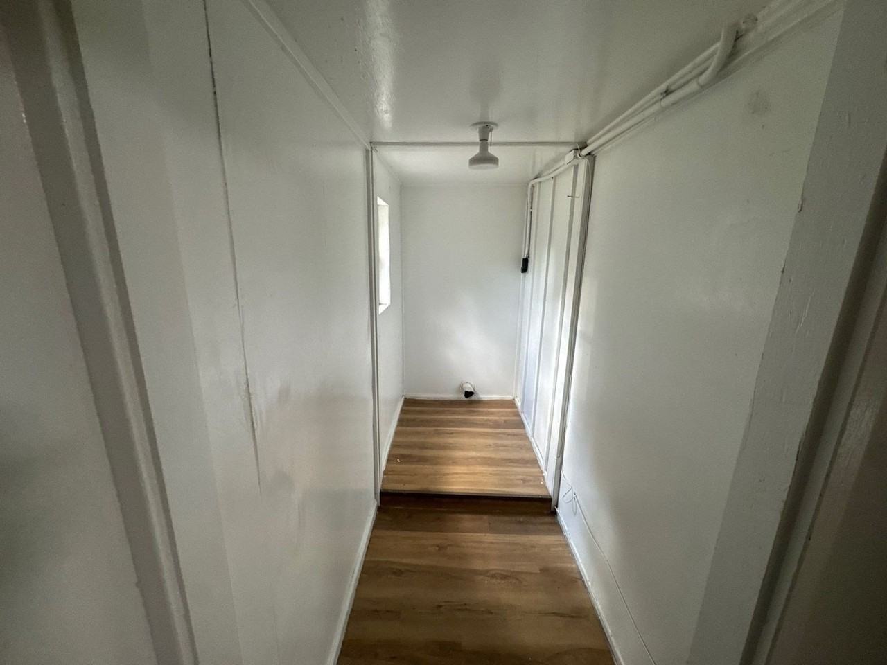 6559 Athey Ct - Photo 7 of 11