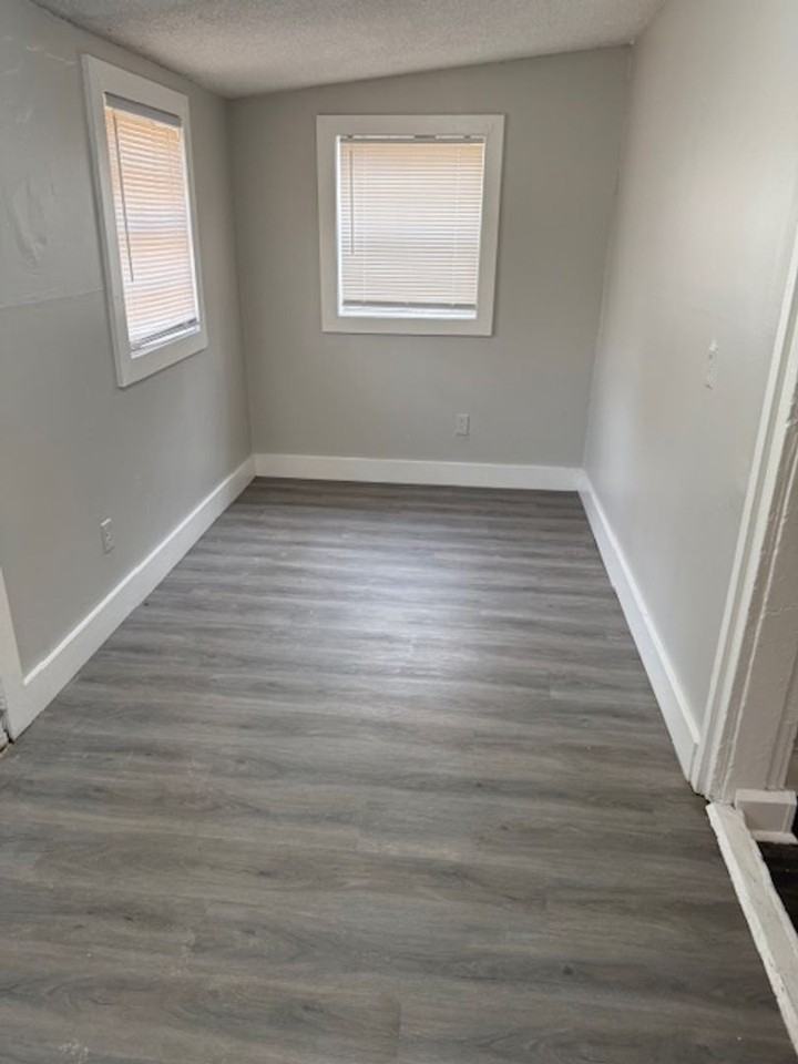 632 Harahan Rd - Photo 4 of 11