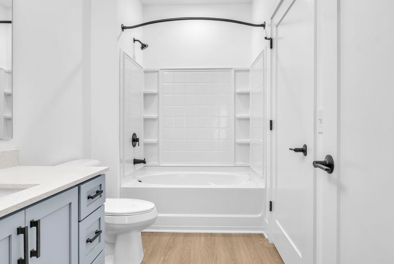 LEASING SPECIAL: three months free!  Ethos 622 Apartment Complex - Photo 2 of 35