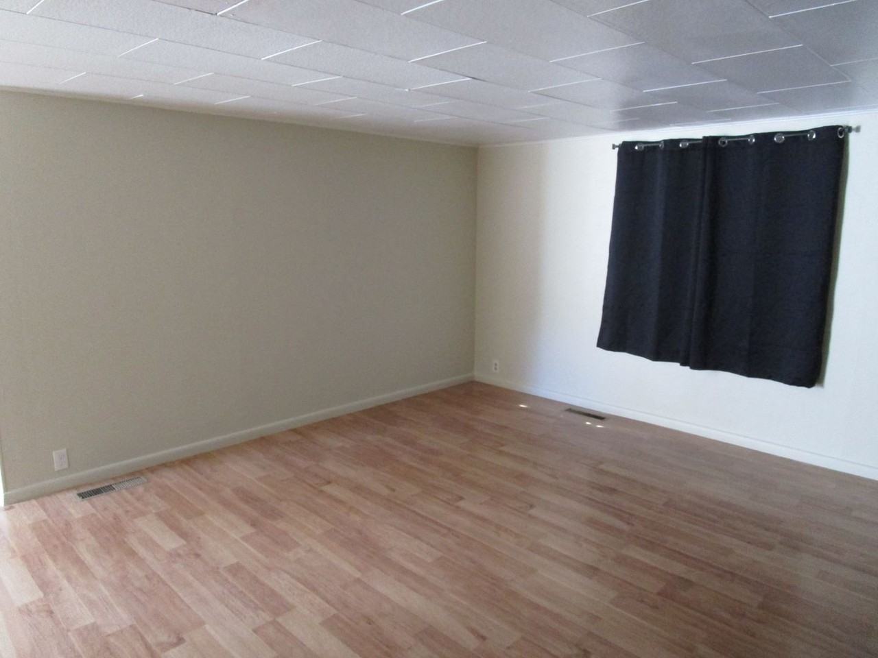 1297 Sw Crestview Rd - Photo 4 of 15