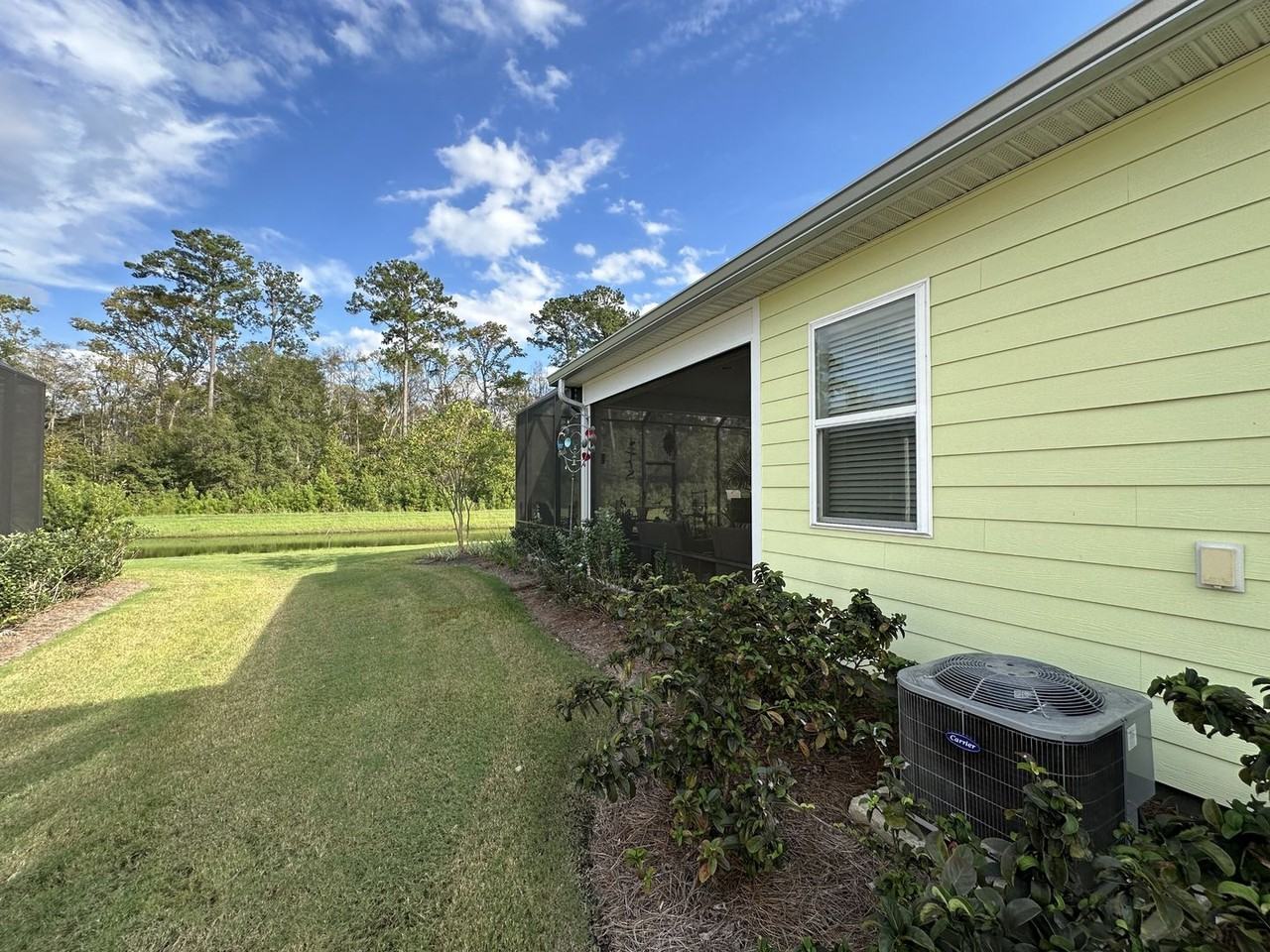 1313 Beachcomber Blvd - Photo 4 of 27