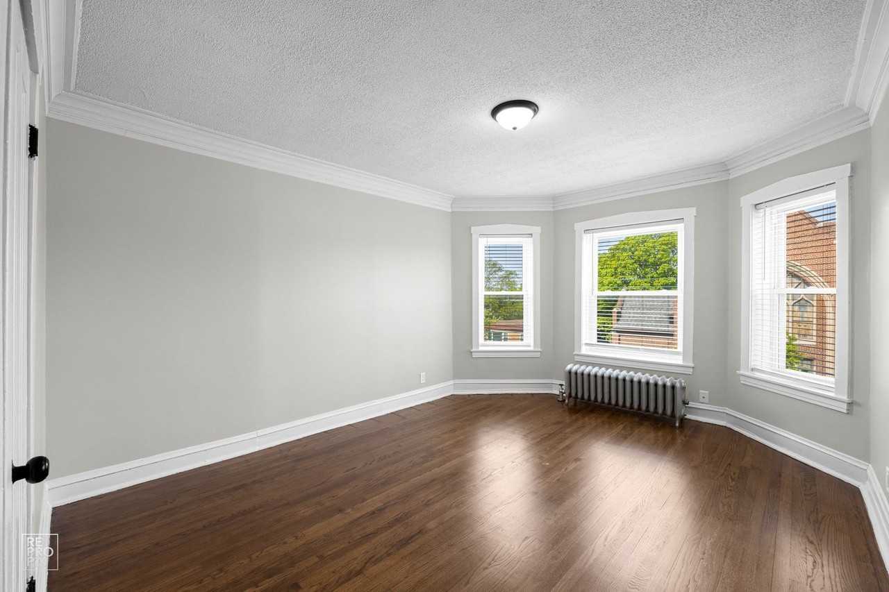 703 N Austin Blvd 5966 W Huron Chicago, IL 60644 - Photo 4 of 21