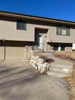 featured image of 7516 Josephine St