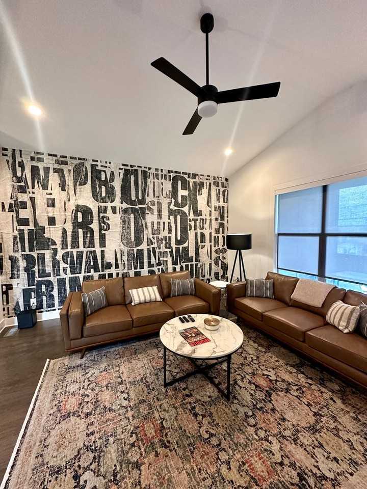 4638 Kentucky Ave - Photo 5 of 25