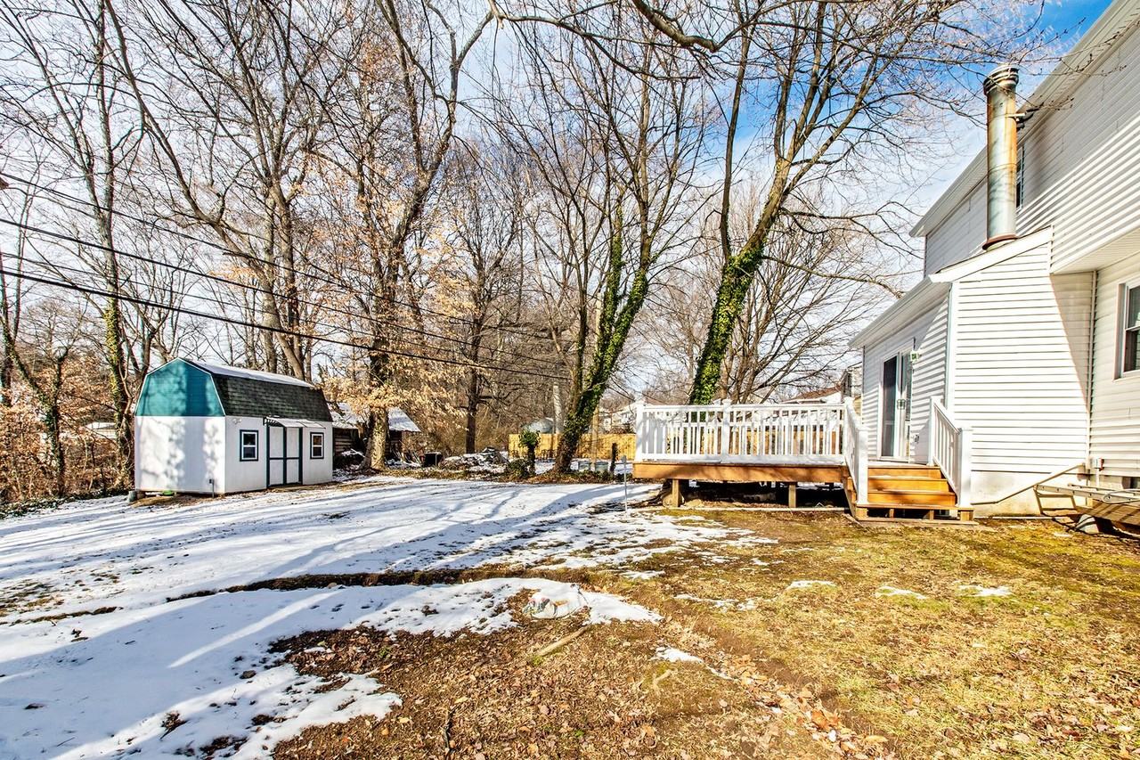 812 Parkside Blvd - Photo 3 of 22