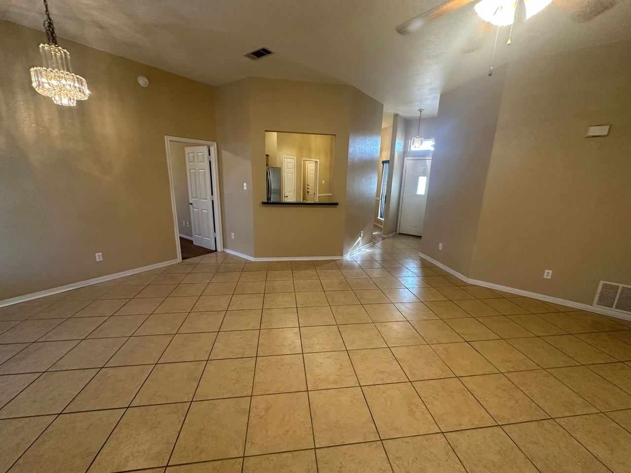 5504 Teal Dr - Photo 2 of 23