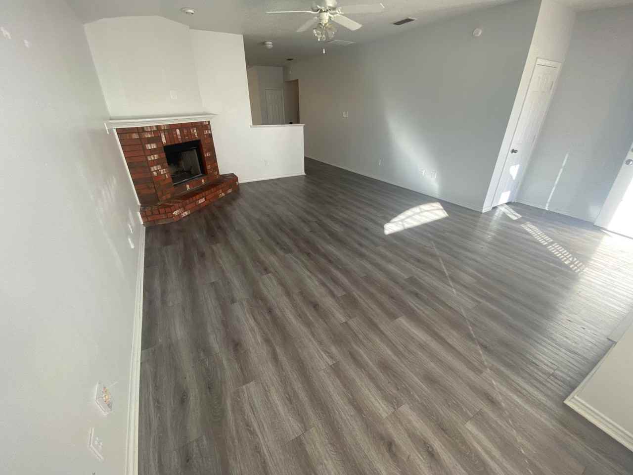 6708 86th St - Photo 3 of 13