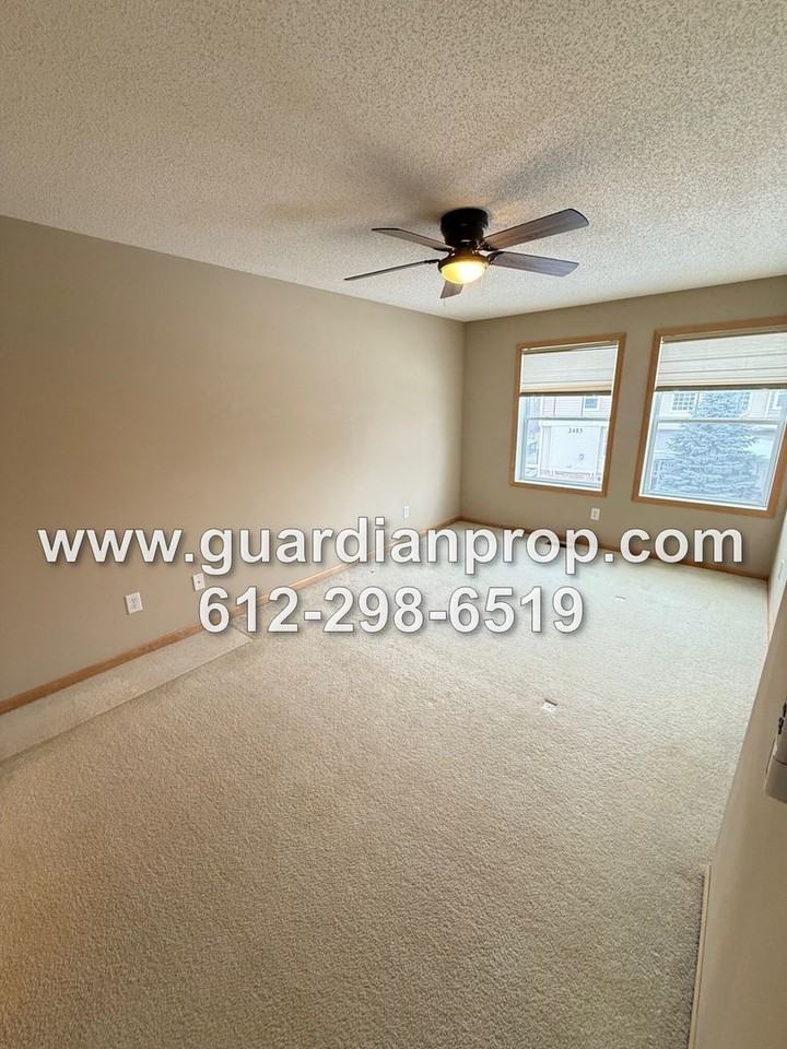 2408 121st Cir Ne #H - Photo 7 of 15