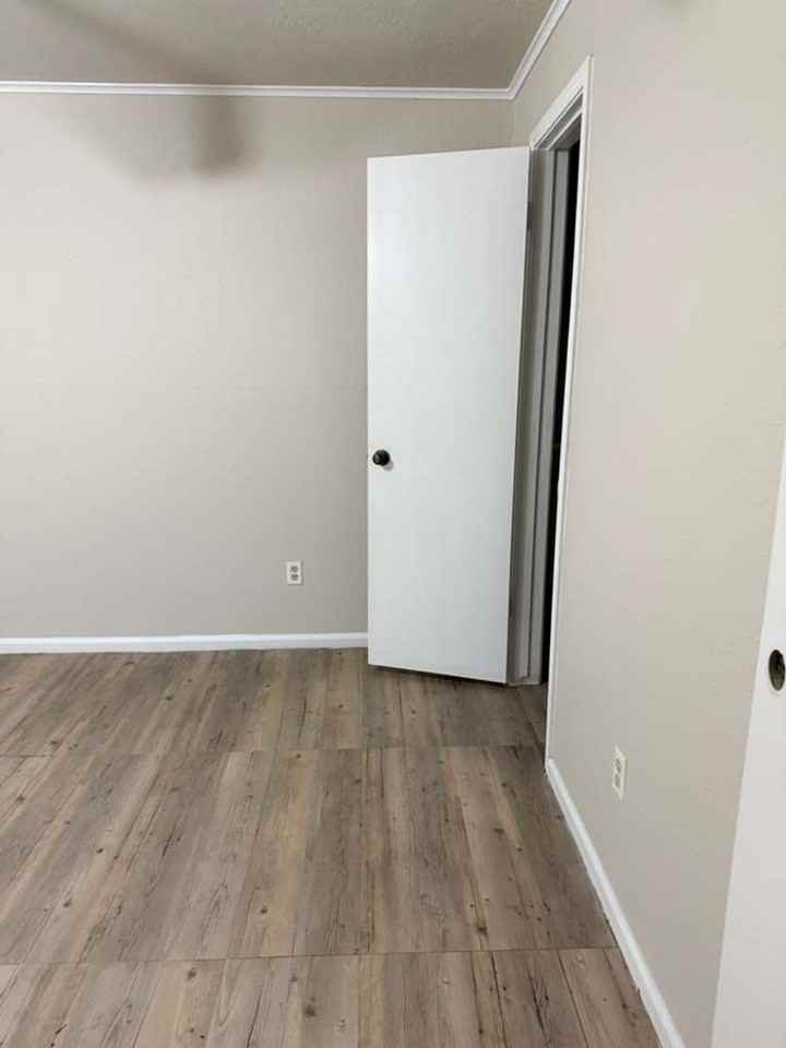 9210 Glen Meadow Ln - Photo 5 of 8