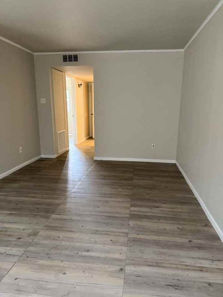 9210 Glen Meadow Ln - Photo 6 of 8