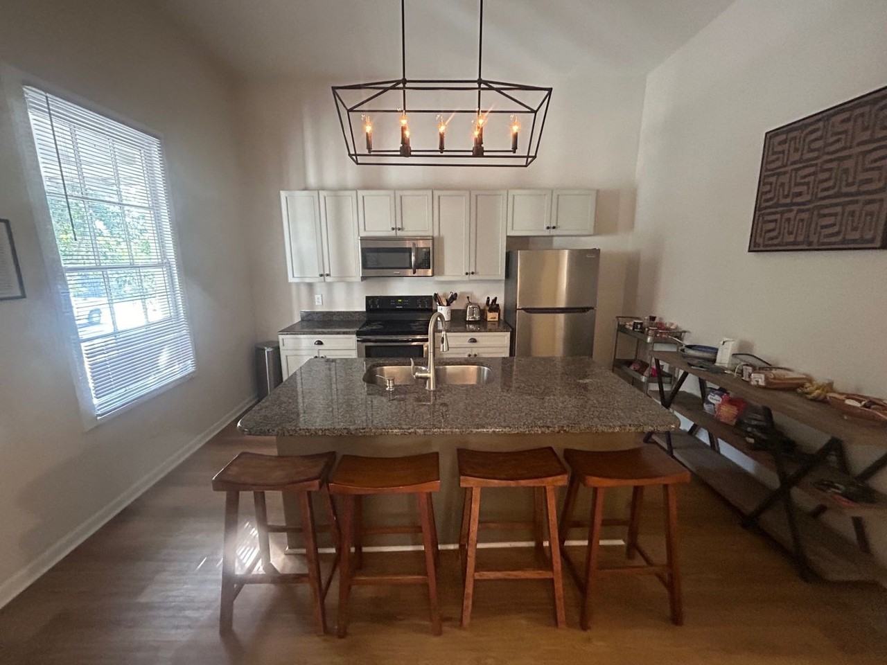 827 Silver St - Photo 5 of 34