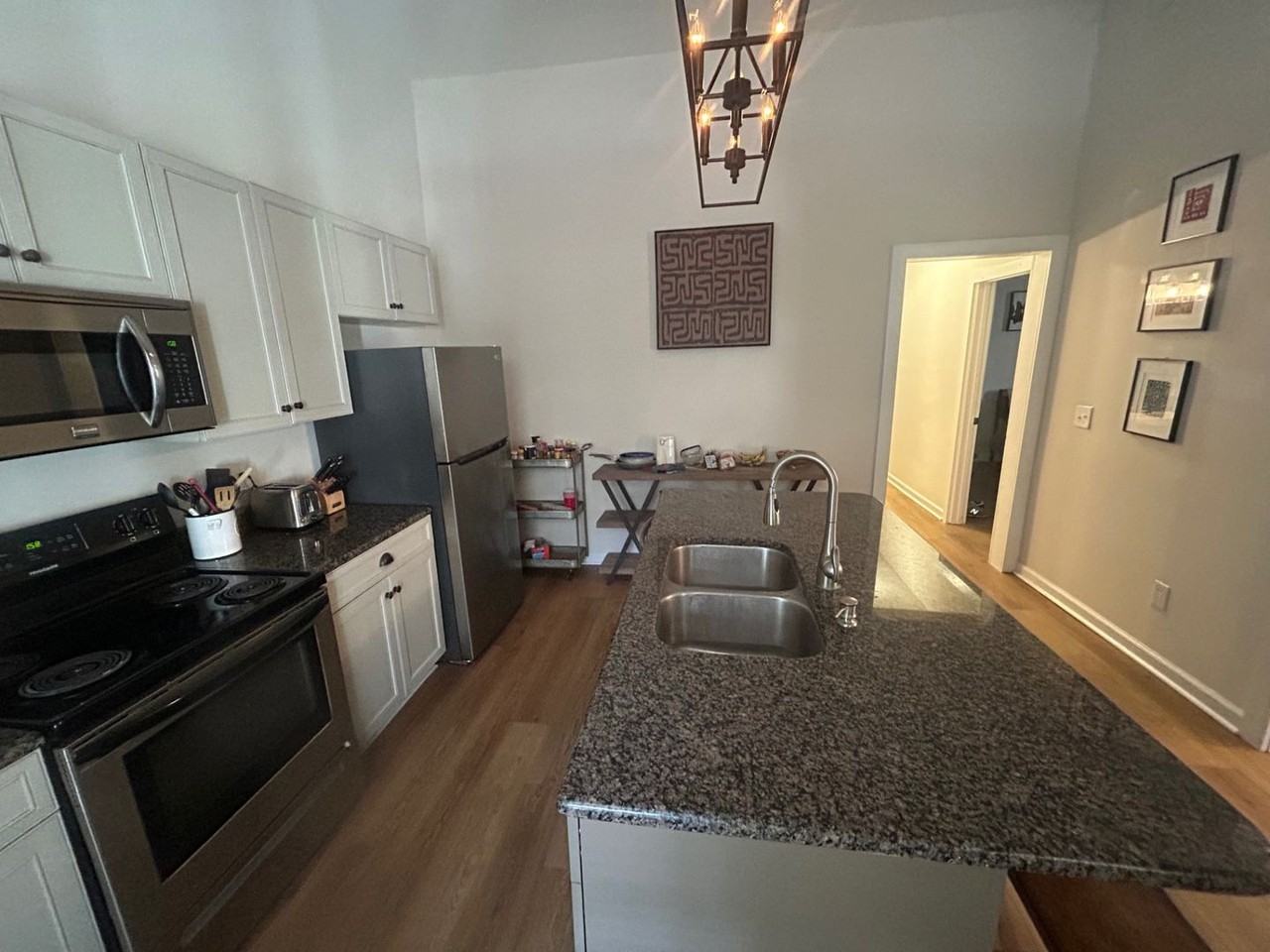 827 Silver St - Photo 7 of 34