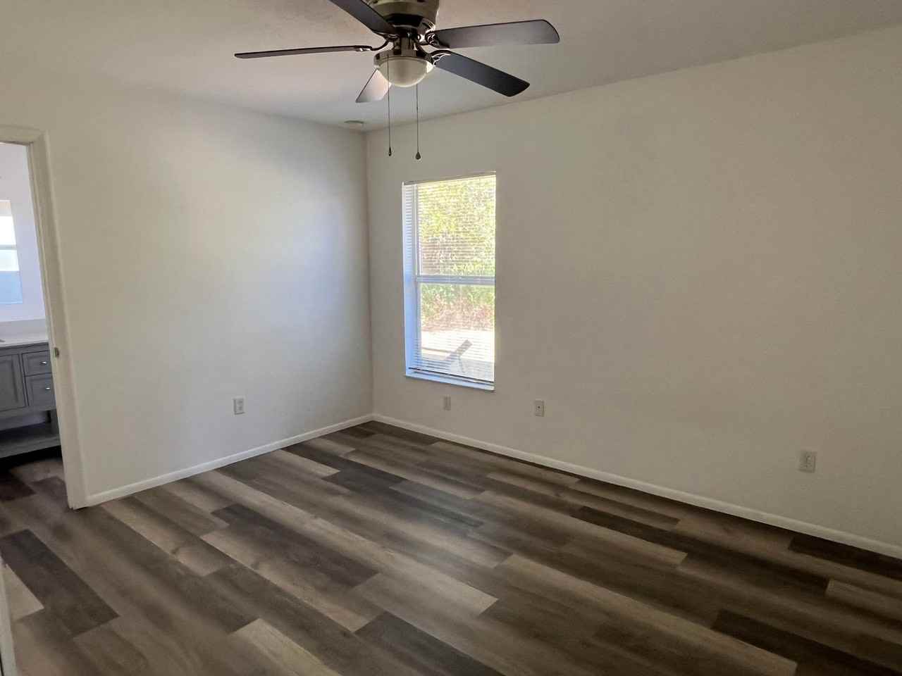 1061 Nomad Rd - Photo 6 of 12