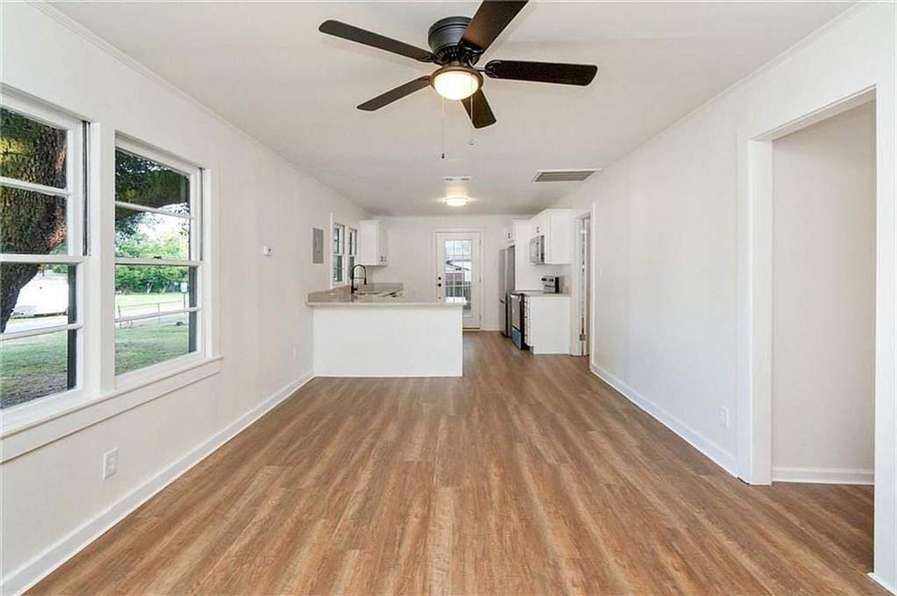 5835 Andrew Rd - Photo 7 of 11