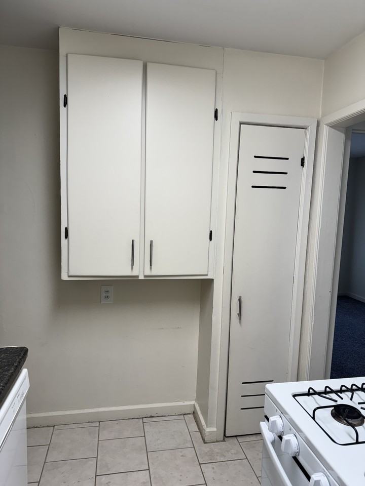 3711 Woods Avenue - Photo 6 of 8