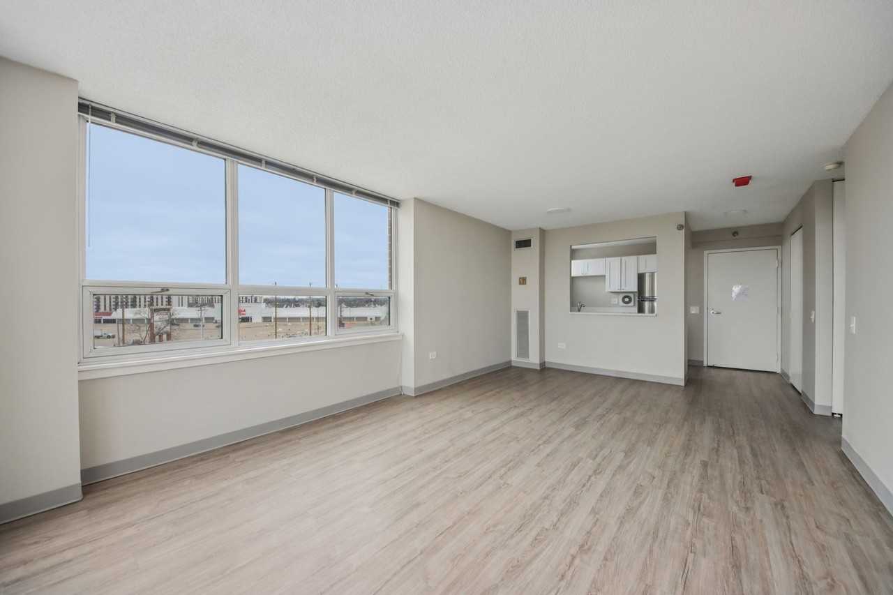 Legacy Crossings - Photo 6 of 18