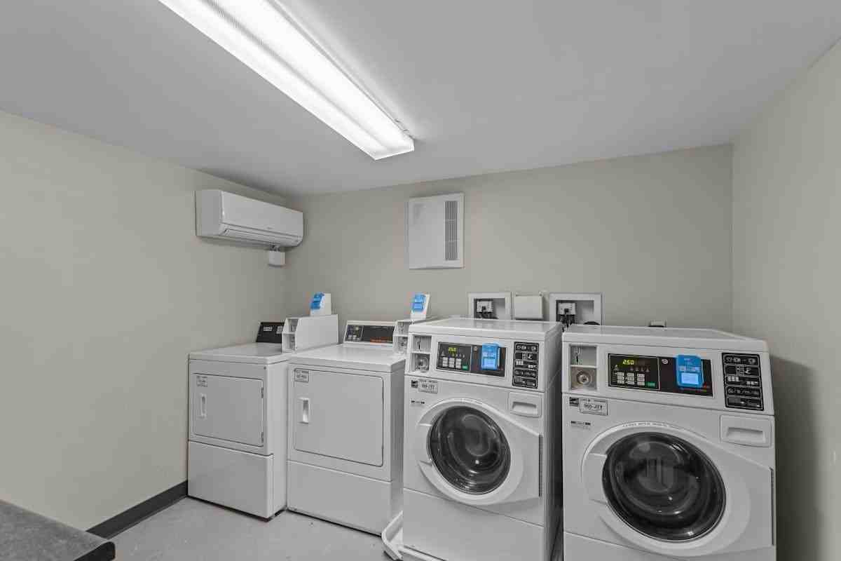 5705 Washington Blvd - Photo 4 of 14