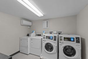 featured image of 5705 Washington Blvd