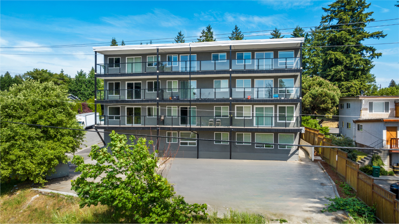 Sunset Flats - Photo 3 of 35